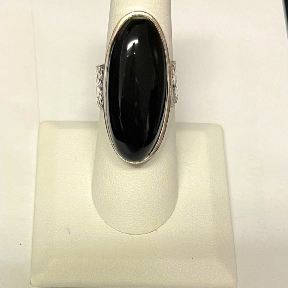 Sterling silver black Onxy ring